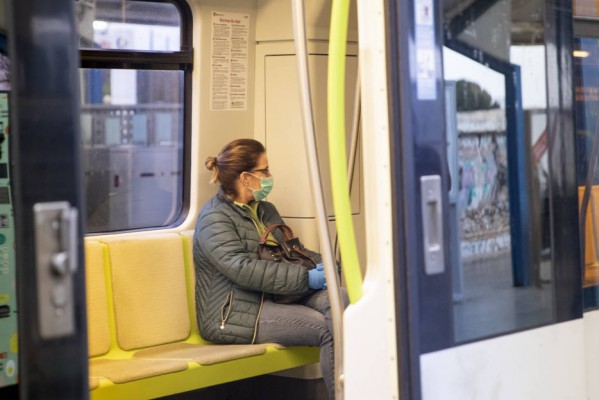 FGV limitará el acceso a las principales estaciones de Metrovalencia a los trenes que superen el aforo previsto