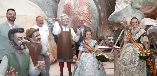 Las falleras mayores de València repetirán en 2021