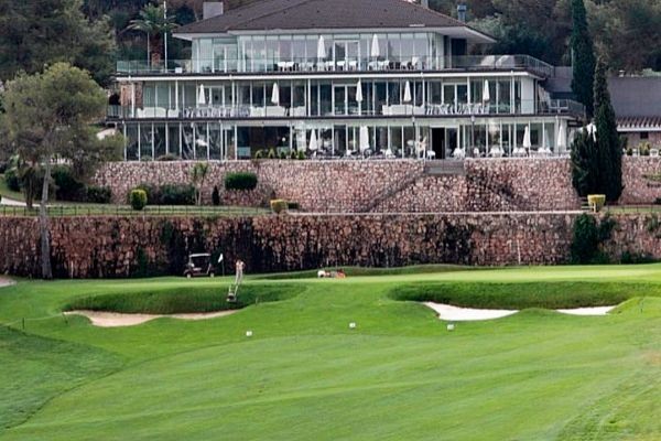 El Bosque Golf invierte 3 millones de euros en su transformación y reabre sus puertas