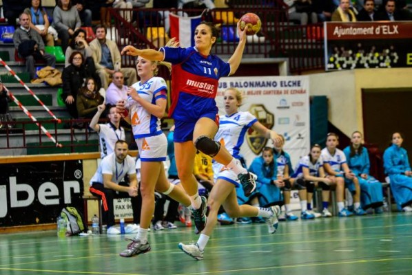 El Balonmano Elche busca patrocinadores para competir en Europa
