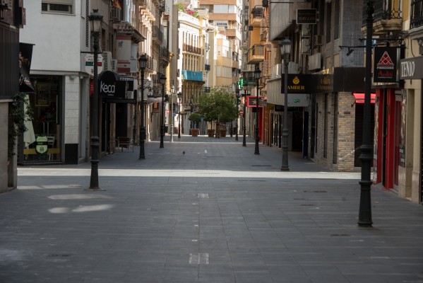 Alicante dará 'licencias exprés' para ampliar las terrazas de la hostelería en el desconfinamiento