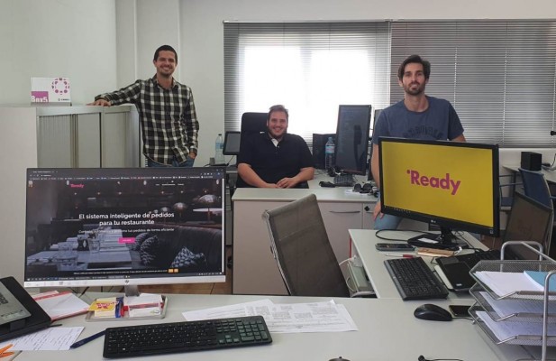 La startup murciana ReadyMe triunfa con una plataforma inteligente de reparto a domicilio