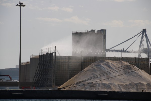 Efecto coronavirus: el confinamiento también depura la calidad del aire en el Puerto de Alicante 