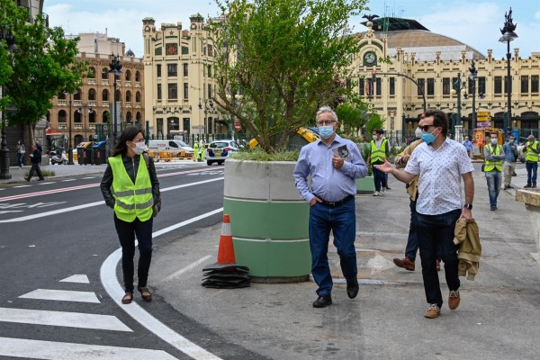Concluye la primera fase de la peatonalización del entorno de la Plaza del Ayuntamiento de València