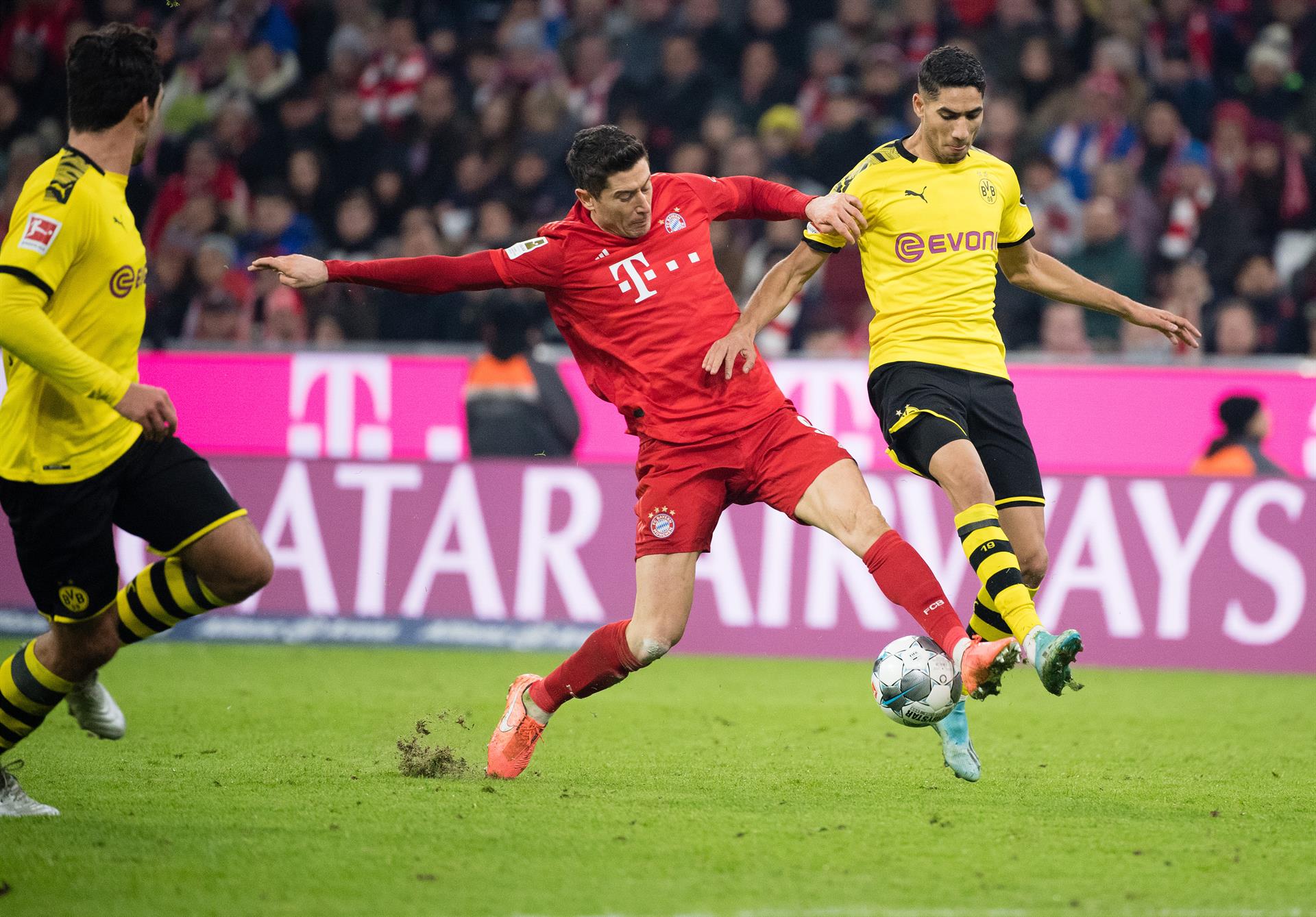 La Bundesliga podría perder más de 90 millones por jugar a puerta cerrada
