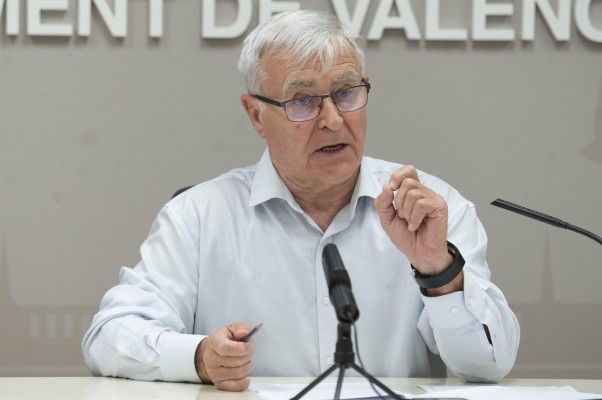 Ribó pide por carta a Illa que diga los motivos por los que València no entra en Fase 1