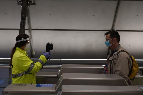 España suma 123 muertes con Covid-19, la menor cifra en casi dos meses