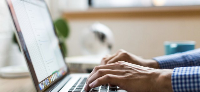 Asistentes virtuales en la era de la Covid-19, una ayuda que todos necesitamos
