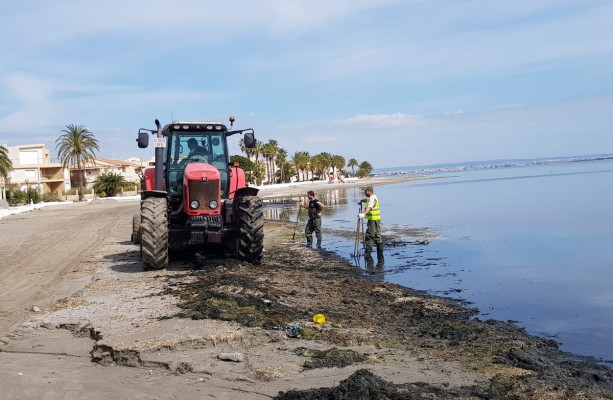 Cartagena pide a López Miras que arrime el hombro para abrir las playas en condiciones