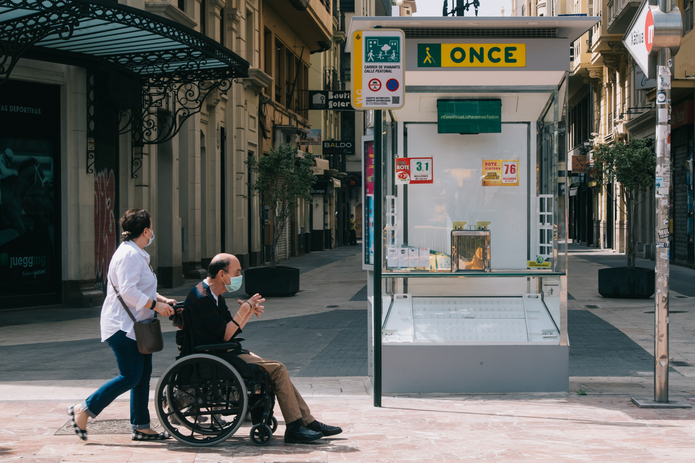 Sanidad incluye las diarreas, cefaleas o el dolor torácico como síntomas sospechosos de Covid-19