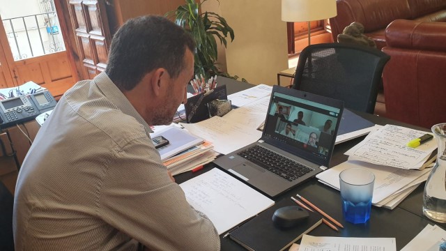 Eche quiere impulsar con AEBA un clúster de empresas biotecnológicas en la ciudad