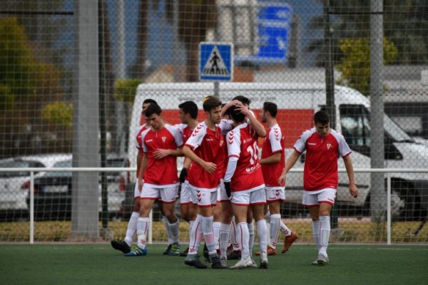 Salvados por la campana: La Federación libra de bajar a Olímpico, CAP, Plus Ultra y Murcia juvenil