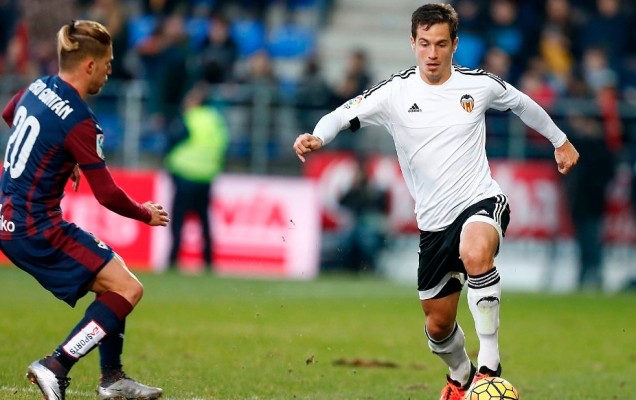 El Boca Júniors ficha al lateral Jonathan Silva y se 'olvida' de Lucas Orban