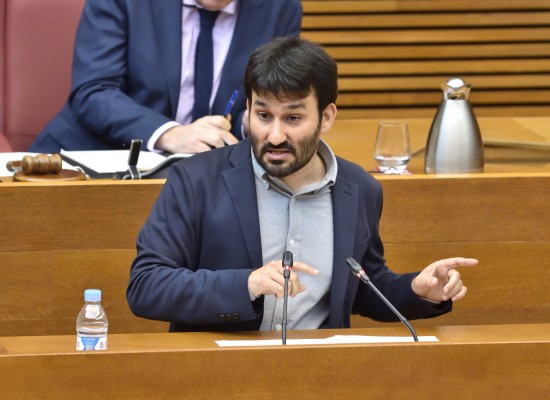 El 'buen rollo' de la oposición con Marzà dura dos semanas 