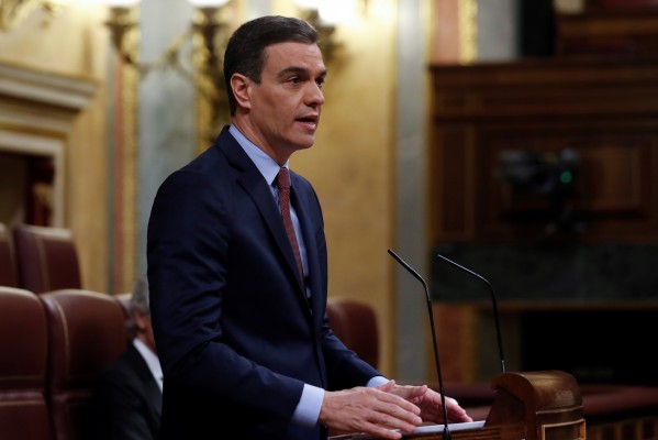 Sánchez garantiza la ‘cogobernanza’ con las comunidades para la desescalada