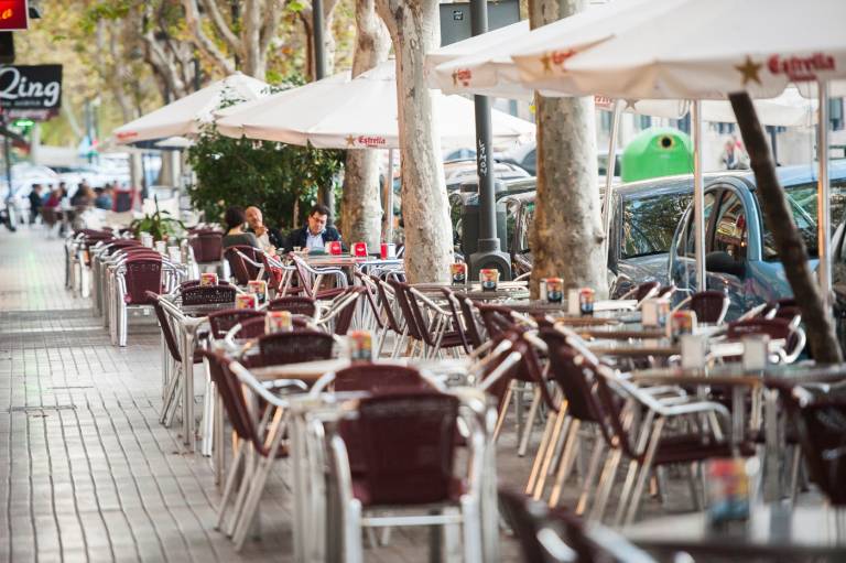 València suspende la tasa de terrazas para 2020