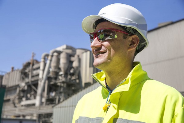Lafarge supera el veto municipal y despeja el futuro de su cantera saguntina hasta 2042