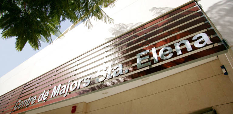 Residencia de Santa Elena en Torrent, una de las más afectadas por coronavirus - 