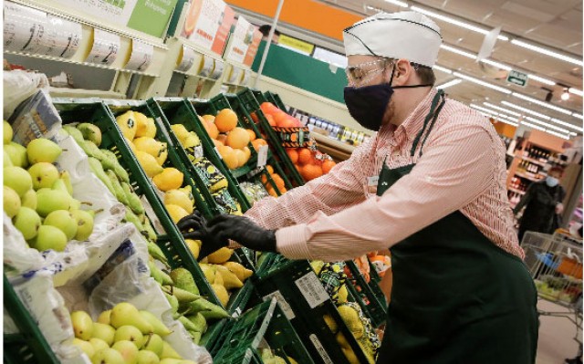 Consum busca cinco mil trabajadores para refuerzo y sustituciones en vacaciones