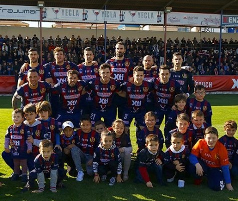 Lendoiro invita a Murcia, Cartagena, Yeclano y Lorca a su plan para acercar la Segunda B a la LFP 