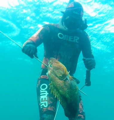 El Club subacuático de El Campello abastecerá a Cáritas de pescado fresco tras una jornada de pesca