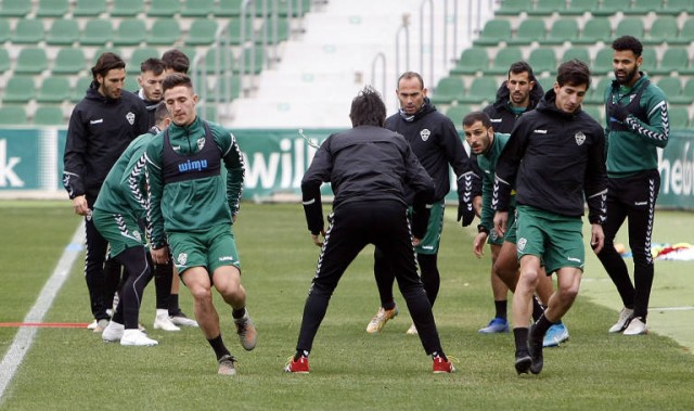 El Elche conocerá este lunes la fecha de los test
