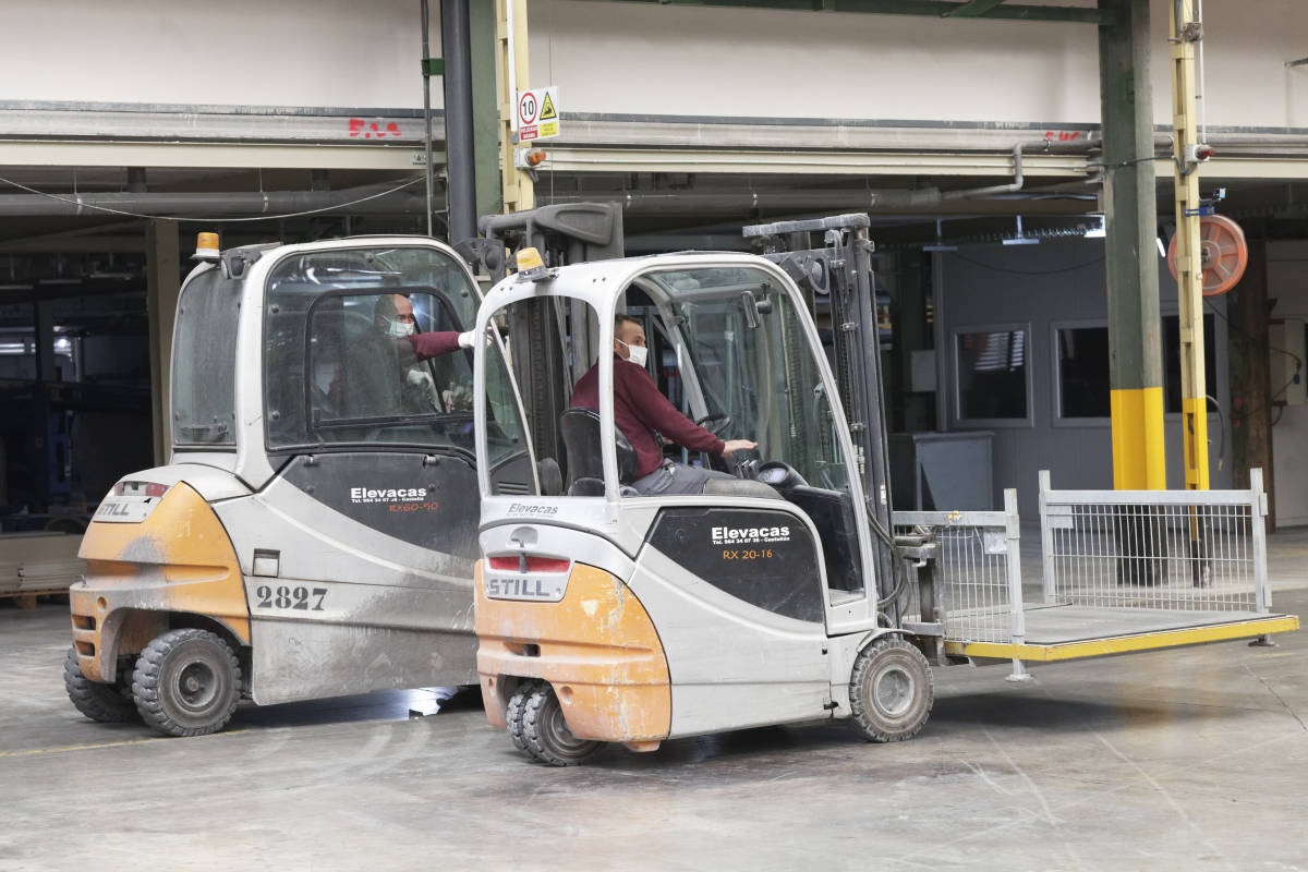 El clúster cerámico insiste en poder realizar pruebas diagnósticas a sus empleados ante la desescalada