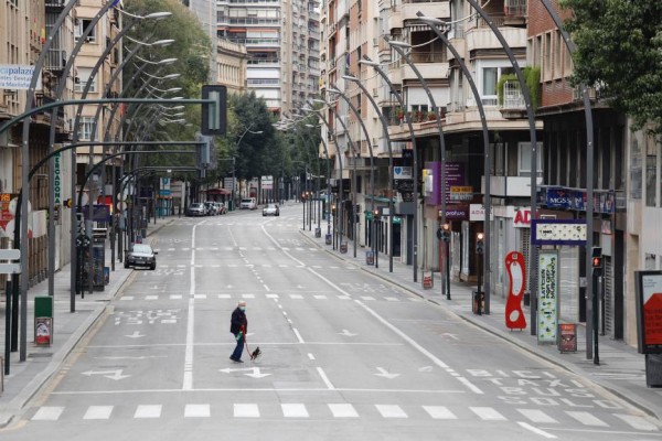 El virus que no se ha ensañado con Murcia: la Región apenas tiene 