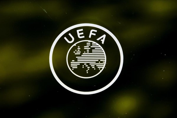 UEFA exige 