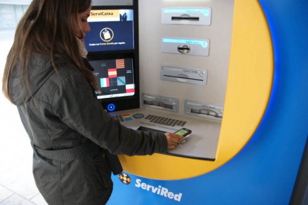 Los depósitos de las familias crecen un 5,3 % en marzo