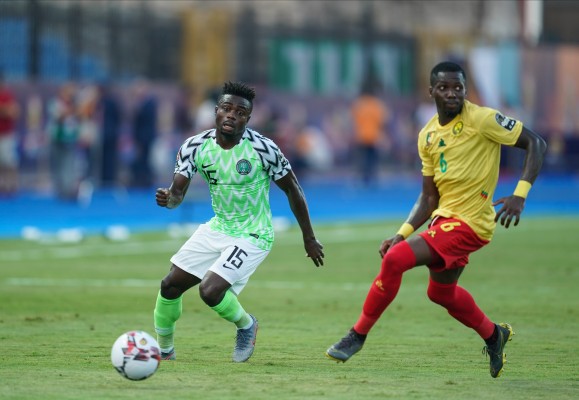 La cancelación de la liga francesa afecta al futuro de Moses Simon