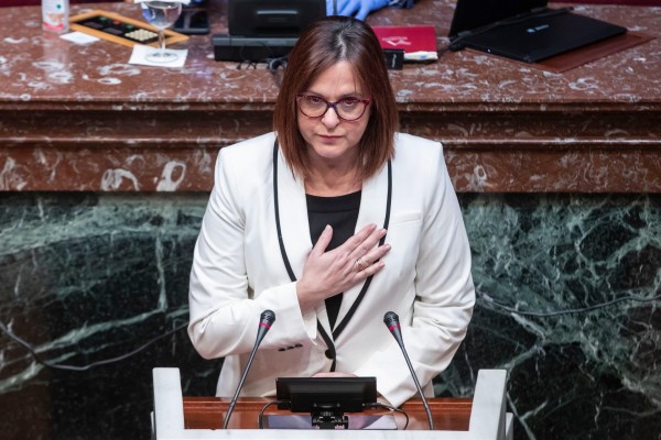Franco defiende que actuó antes del brote y niega que faltara comunicación con Villegas