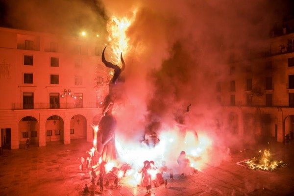 El balance de Fogueres 2017: 70 millones y 100% de ocupación el fin de semana, según Turismo 
