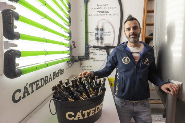 Una cerveza artesanal del Parque Tecnológico de Fuente Álamo logra el Premio Europeo de Medio Ambiente
