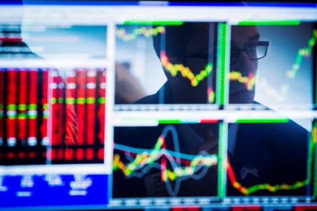 El Ibex 35 amanece con una fuerte subida y la prima de riesgo bajando