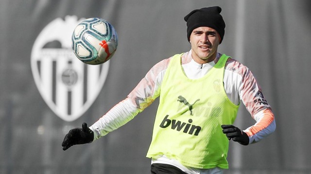 Juan Tejera: “Maxi Gómez tiene mucha hambre de gloria, va en camino de ser el sucesor de Luis Suárez y Cavani”