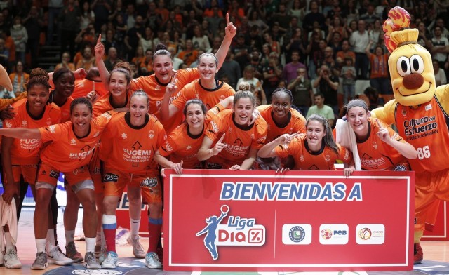 Valencia Basket reedita el ascenso a Liga Femenina
