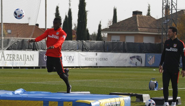 Simeone recupera a Jackson tras un mes de baja