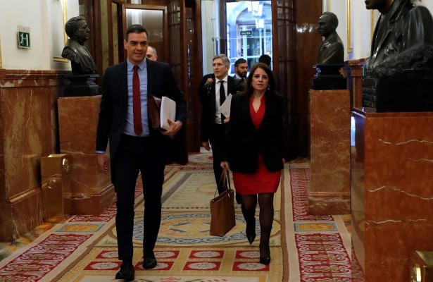 PSOE y Unidas Podemos registran en el Congreso, sin el PP, la Comisión sobre la Reconstrucción