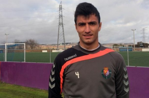El Atlético Saguntino cierra la incorporación del centrocampista Jorge Juliá