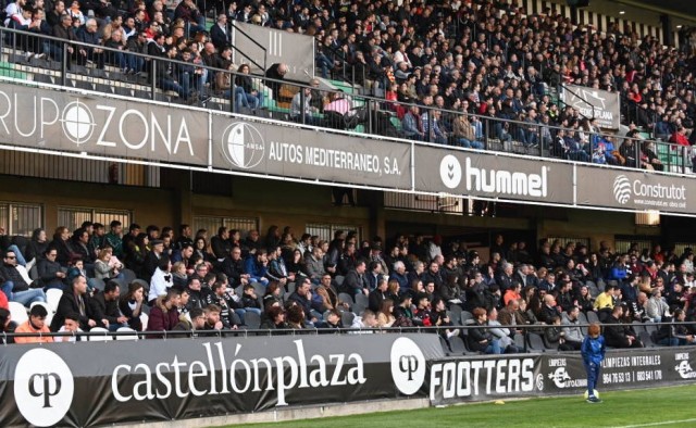 La masa social del Castellón, la más castigada de Segunda B por el parón liguero