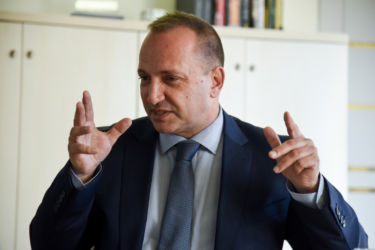 El conseller de Vivienda, Rubén Martínez Dalmau. Foto: EDUARDO MANZANA - 