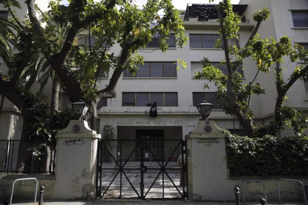 
La Universitat de València recupera el edificio del Colegio Mayor Lluís Vives