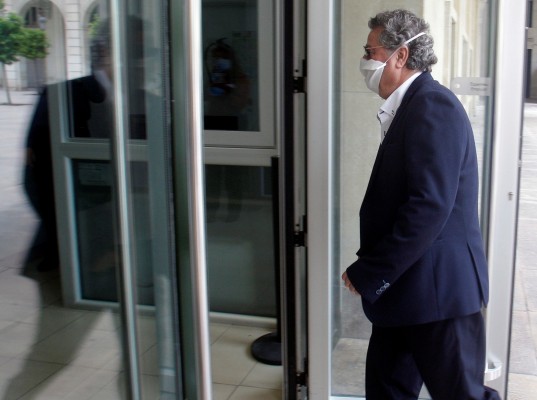 Ortiz sella su confesión en el PGOU de 'Brugal': Alperi y Castedo por ahora 'resisten'