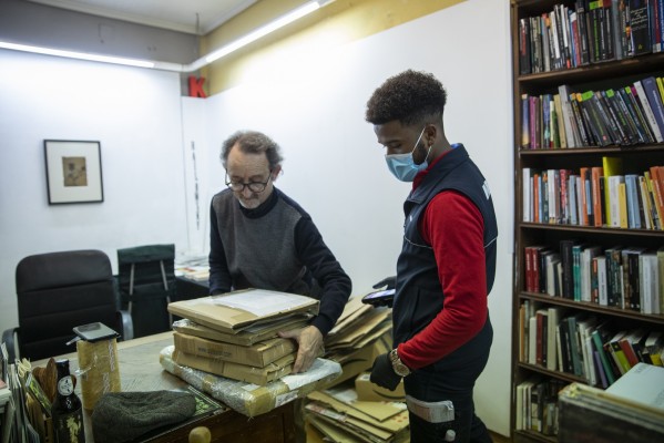 Las librerías capean la crisis de ventas con imaginación, venta online y clientes fieles

