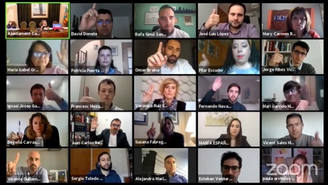La necesidad de ir todos juntos frente al Covid-19 acapara el primer pleno telemático de Castelló