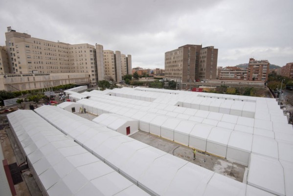 Catorce días de Covid-19 en Alicante: caen un 57% los ingresos con una subida del 29% en contagios 