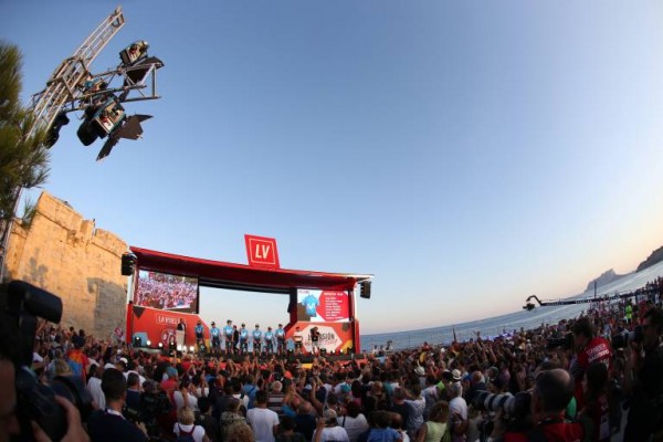 La Vuelta en plena operación por salvar la carrera
