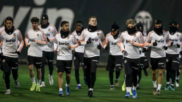 El Valencia alcanzará el miércoles tanto tiempo sin entrenar como en verano