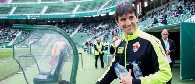 Pacheta sorprende y felicita por teléfono a aficionado que supera coronavirus
